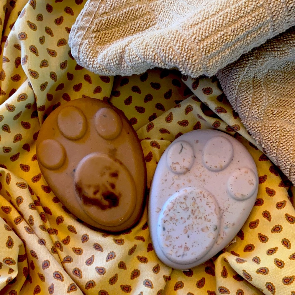 Dog design paw soap. Not for dogs just for the dog lovers bathroom